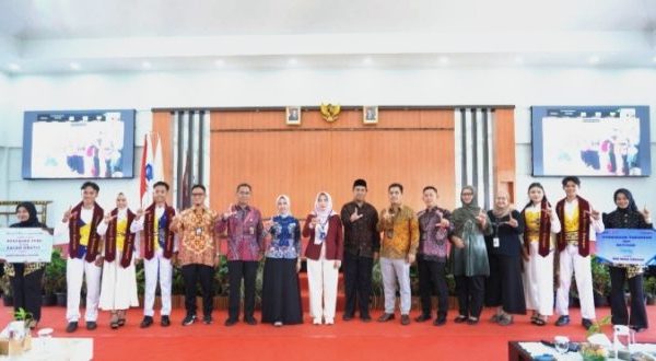 Wakil Bupati Bandar Lampung Hadiri Acara OJK Menabung Bersama BKKBN, Masyarakat Menabung Perkuat Ekonomi Daerah